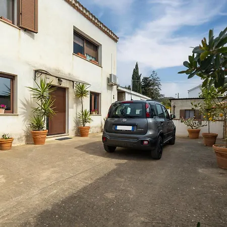 Casa Tama Sul Mare * Lotzorai