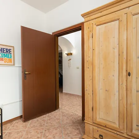 Casa Tama Sul Mare * Lotzorai